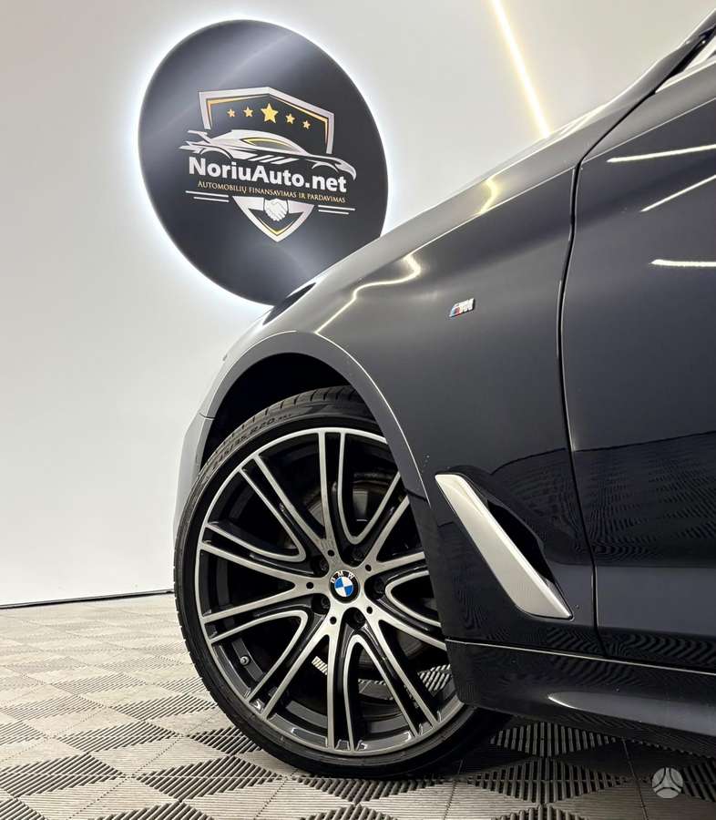 BMW 520, 2.0 l., wagon