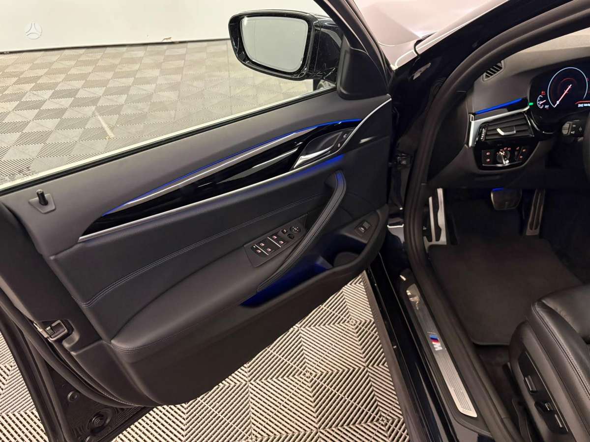 BMW 520, 2.0 l., Универсал