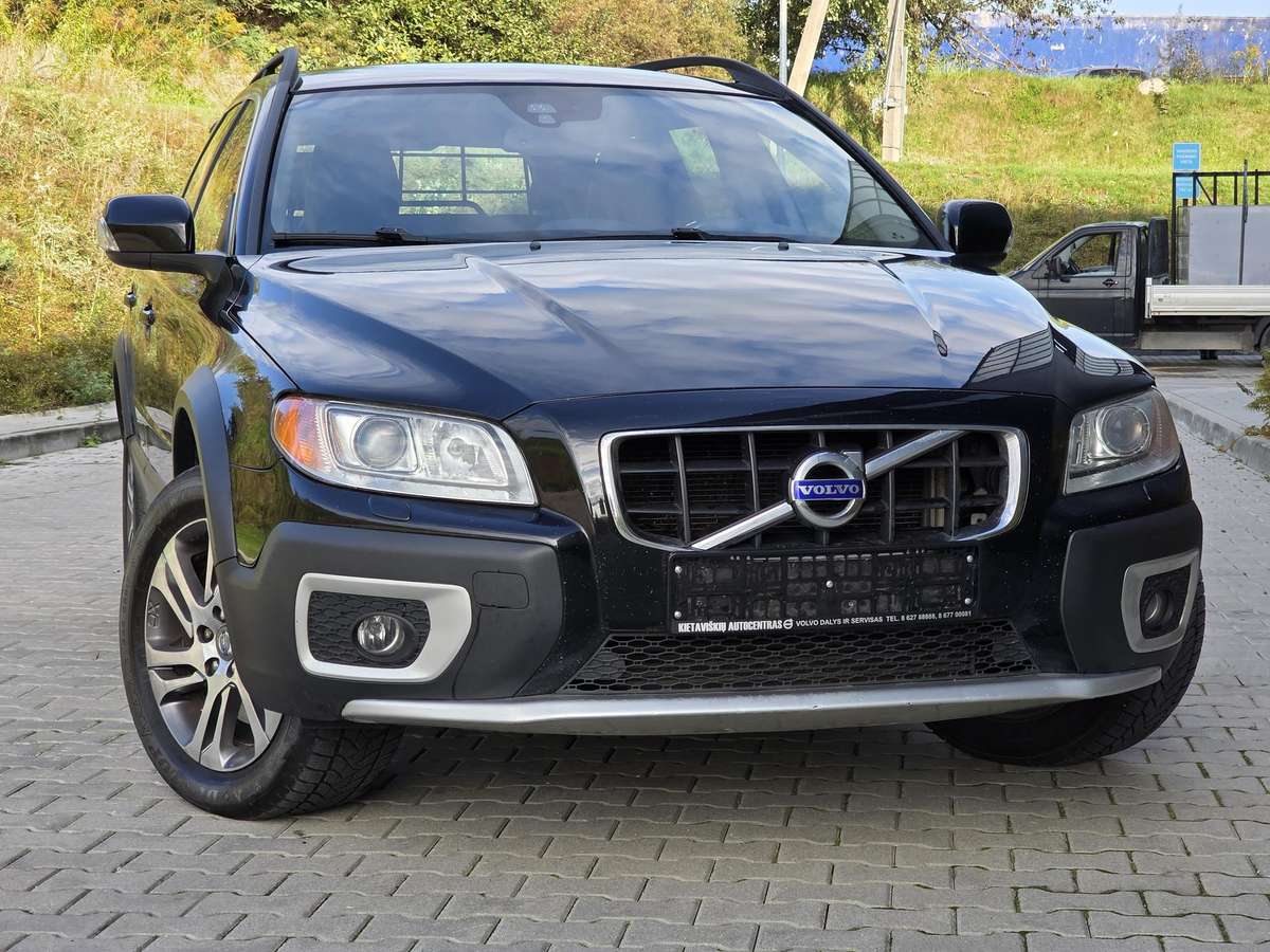 Volvo XC70, 2.0 l., Универсал