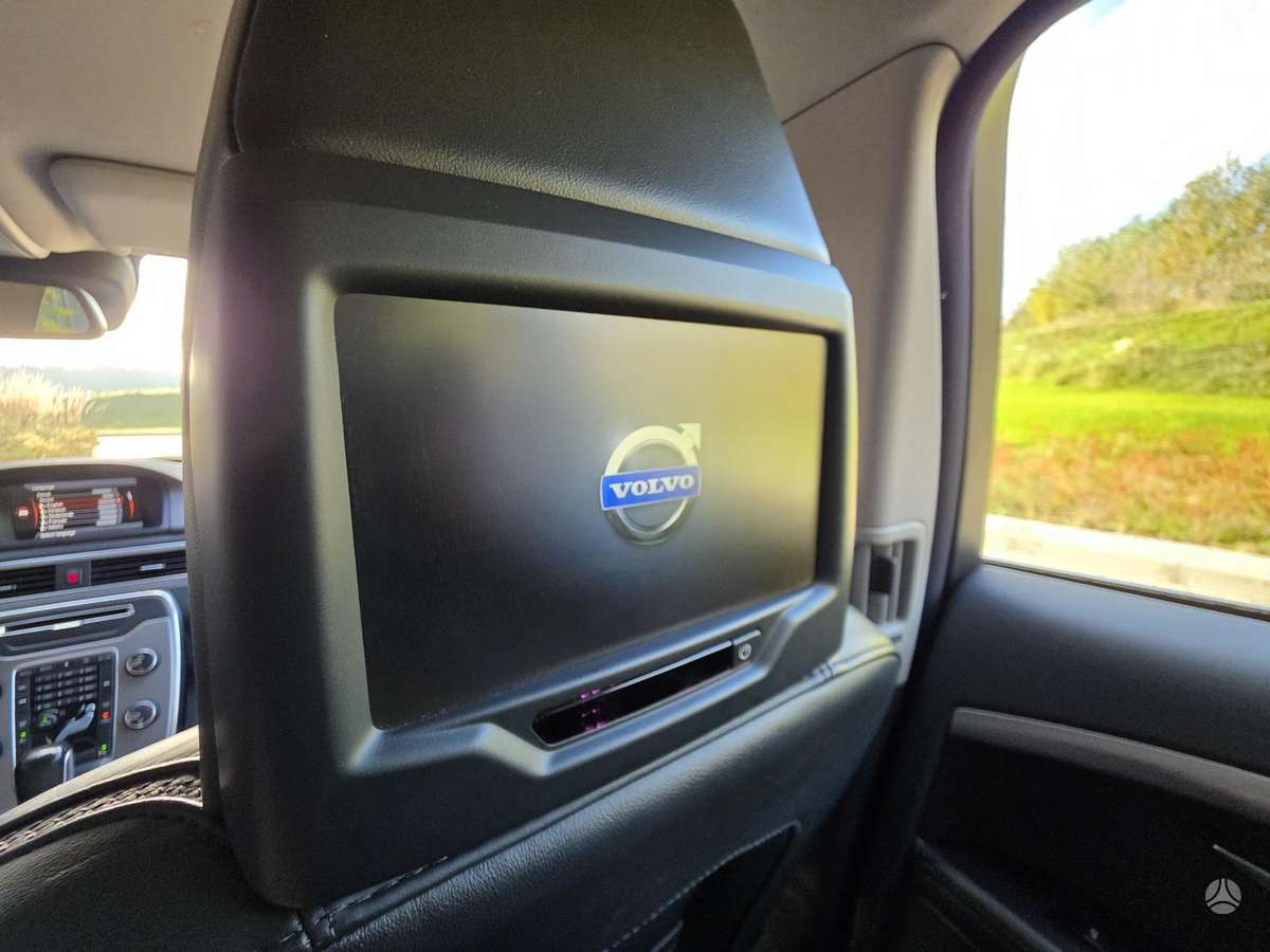 Volvo XC70, 2.0 l., Универсал