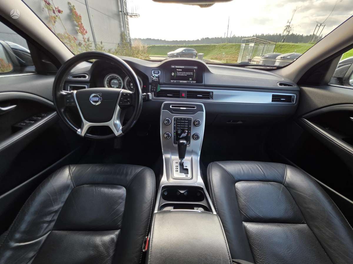 Volvo XC70, 2.0 l., Универсал