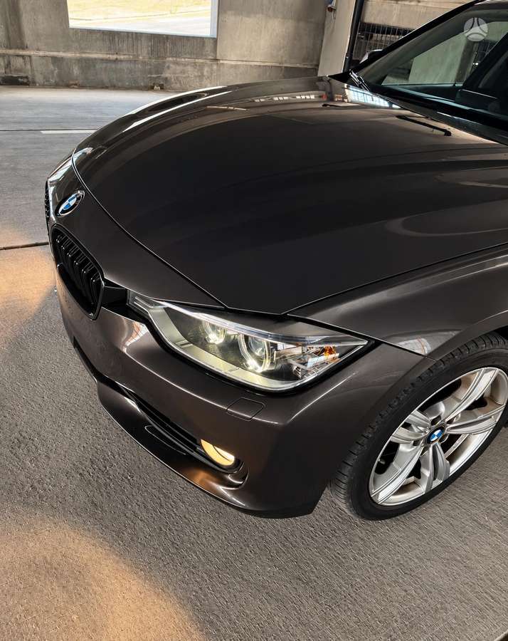 BMW 330, 3.0 l., universalas