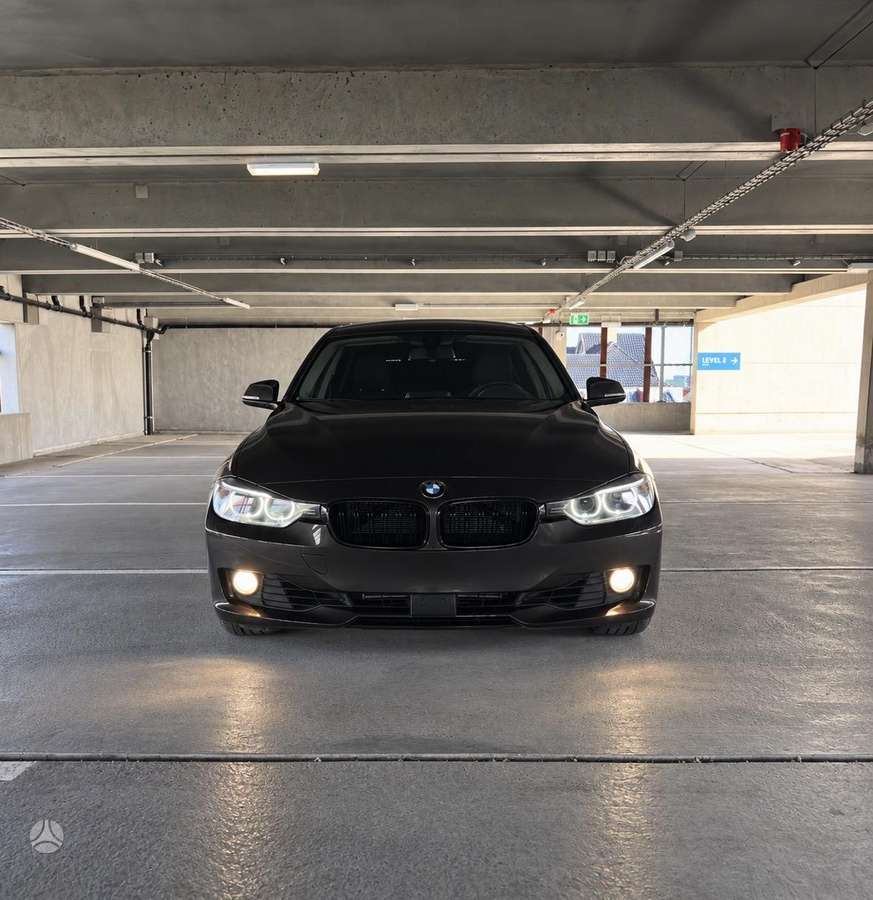 BMW 330, 3.0 l., universalas