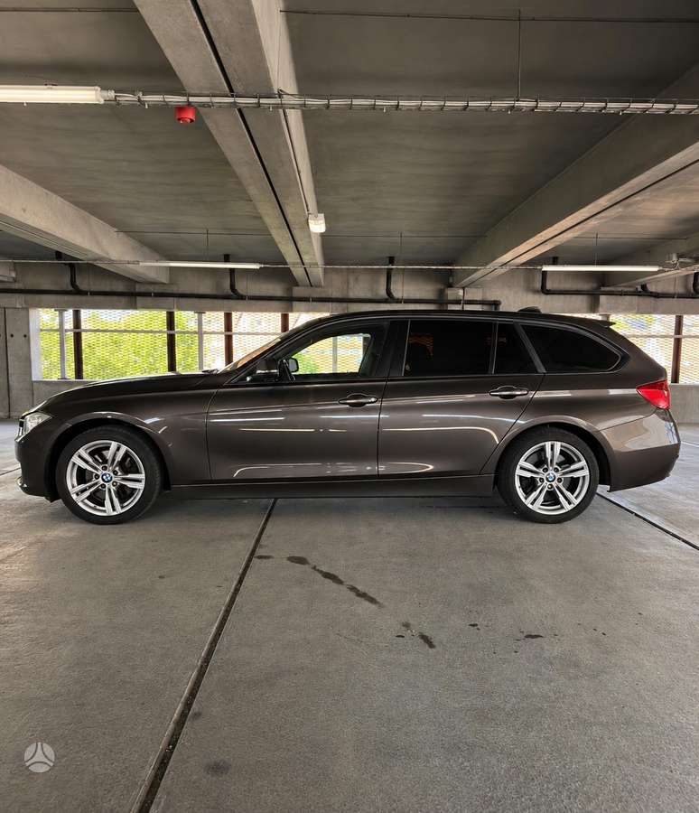 BMW 330, 3.0 l., universalas