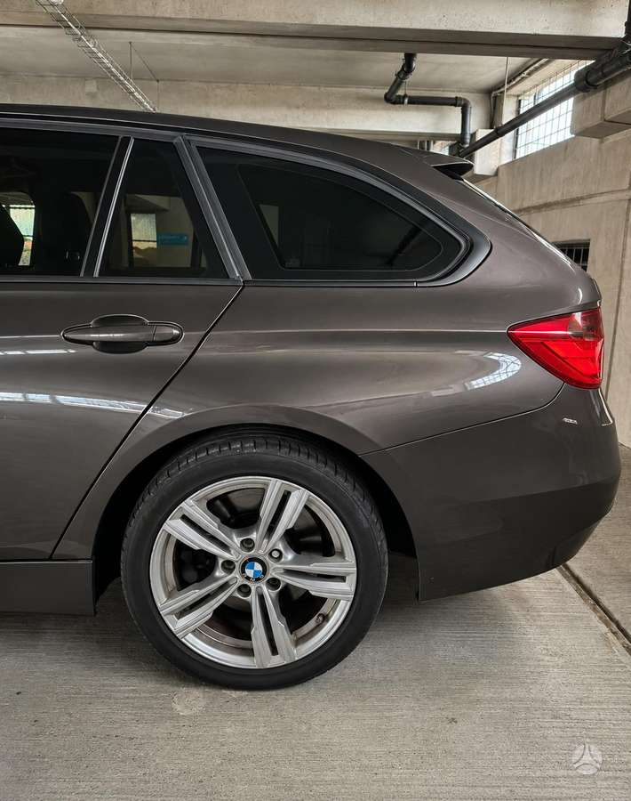 BMW 330, 3.0 l., universalas
