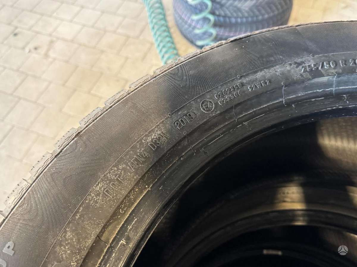 Continental CONTIWINTERCONTACT TS830P, winter 255/50 R20