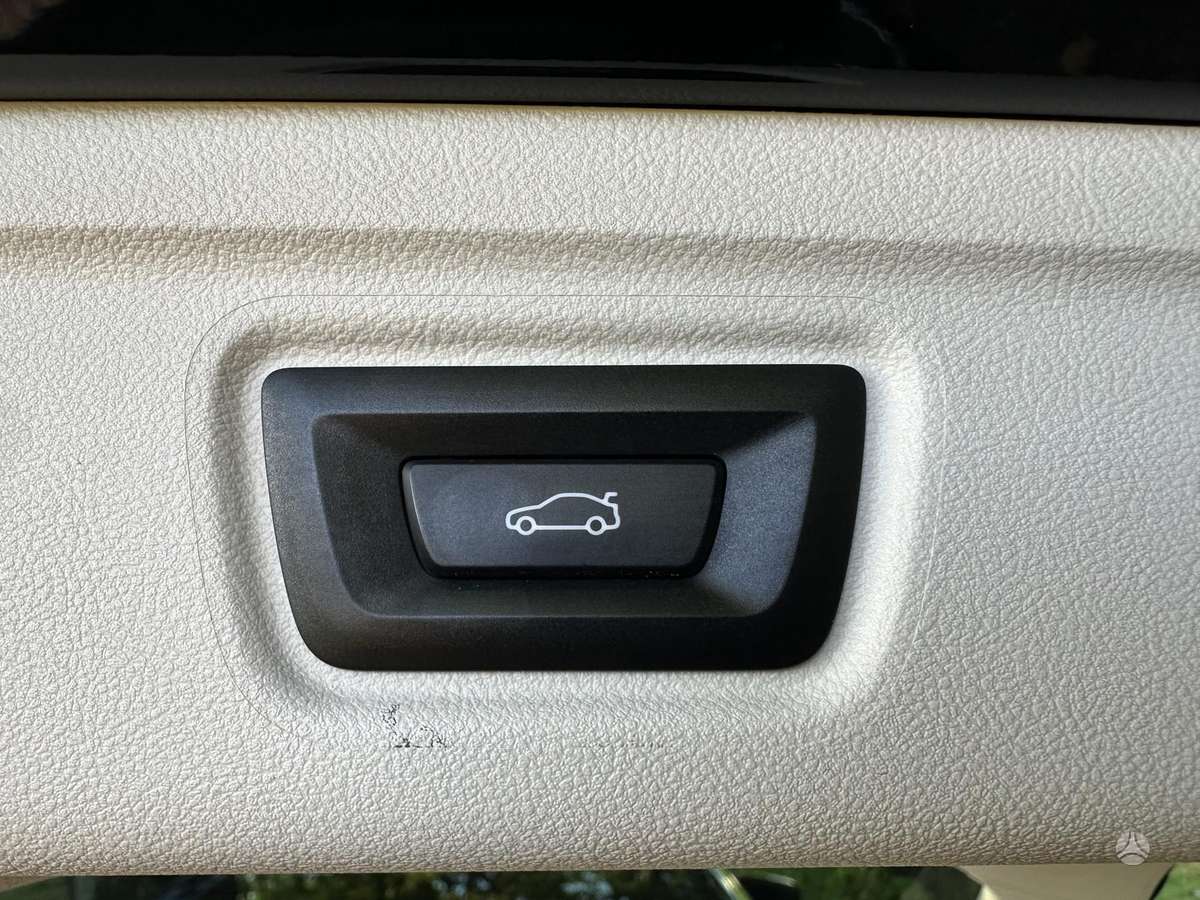 BMW 318, 2.0 l., wagon