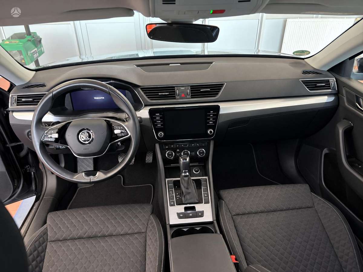 Skoda Superb, universalas