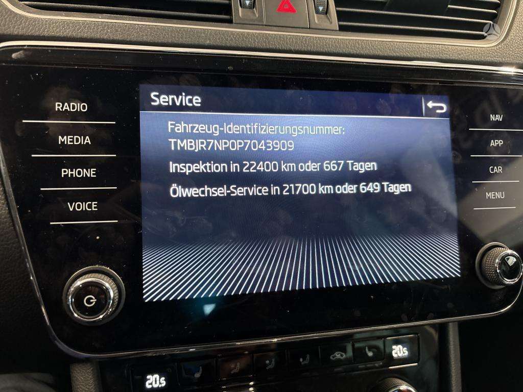 Skoda Superb, universalas