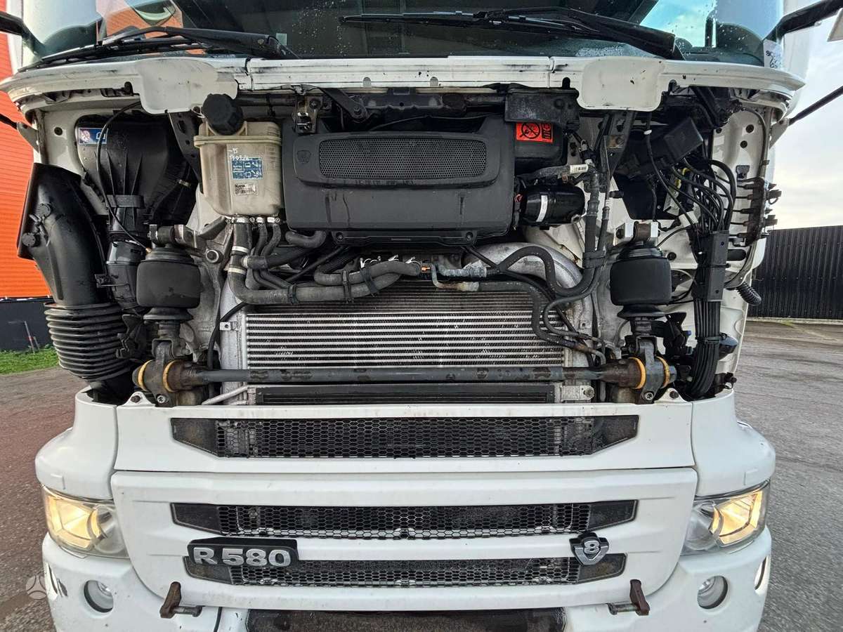 Scania R 580 6x2, шасси