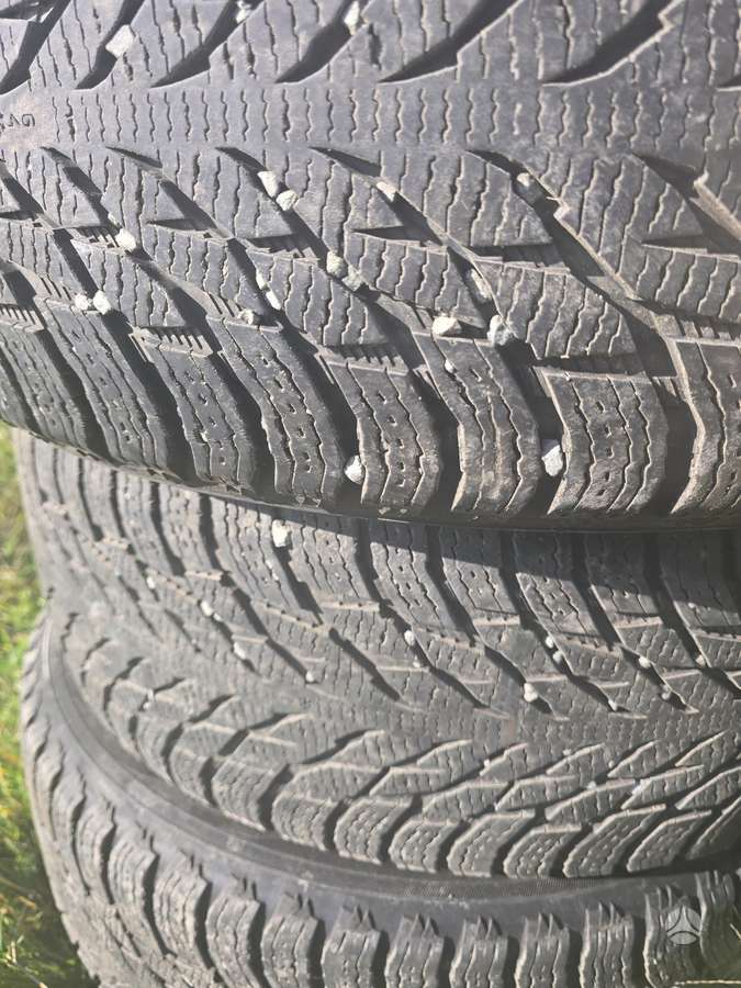 Nokian, žieminės 255/50 R20