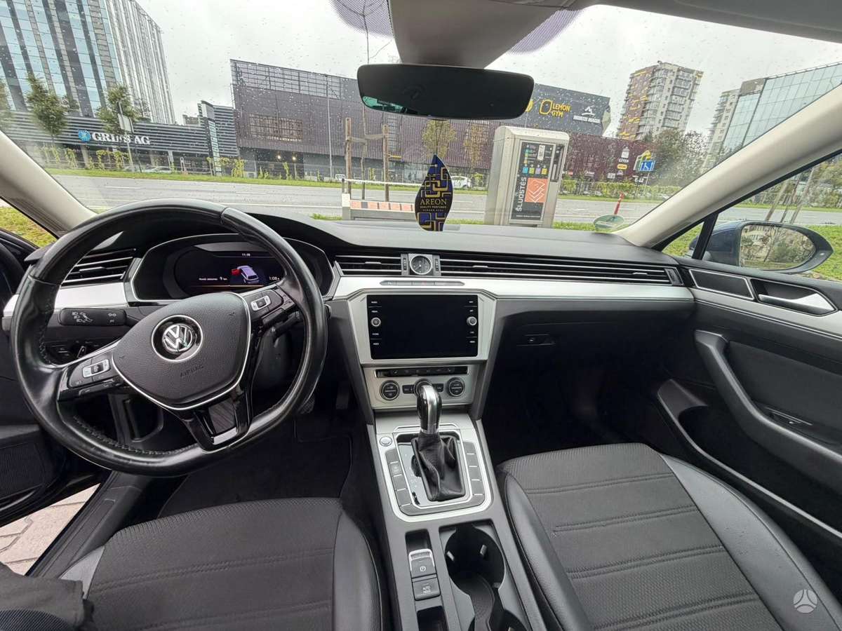 Volkswagen Passat, 2.0 l., Универсал