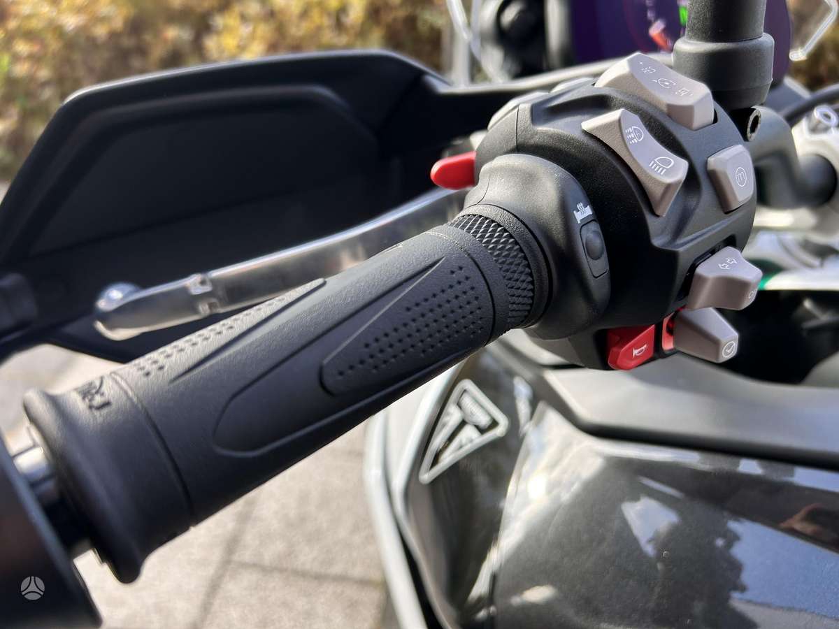 Triumph Tiger 900cc, enduro / adventure