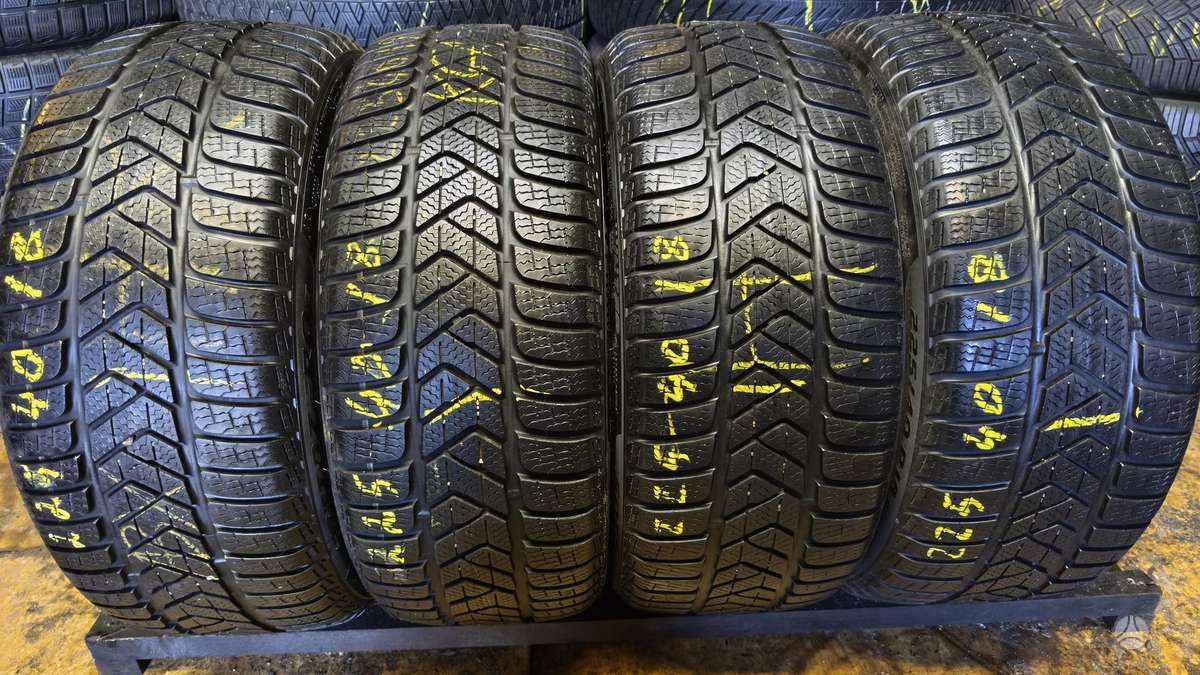 Pirelli Sottozero 3, winter 225/40 R18