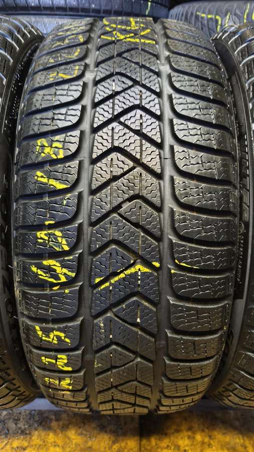 Pirelli Sottozero 3, winter 225/40 R18