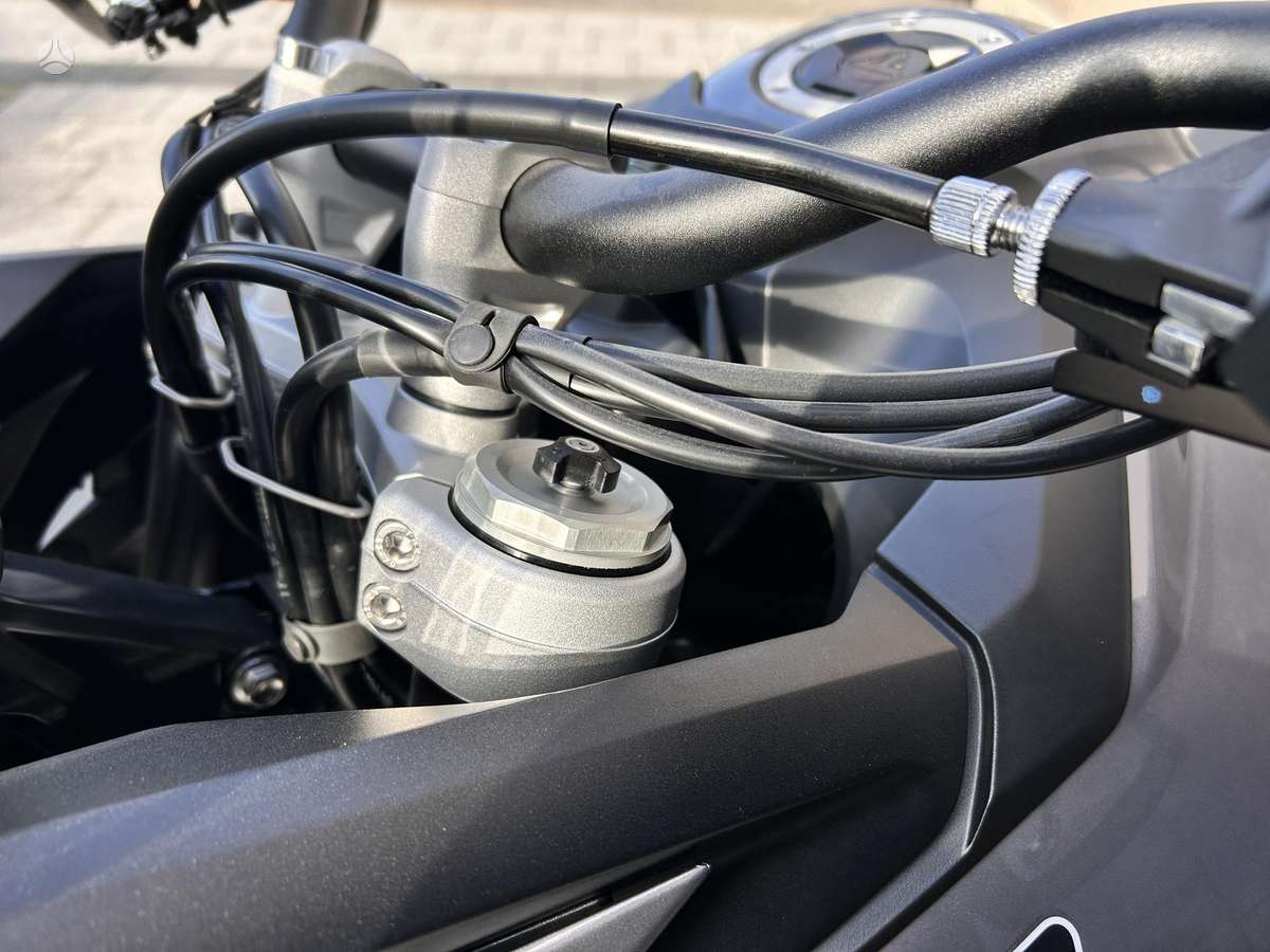 Triumph Tiger 900cc, enduro / adventure