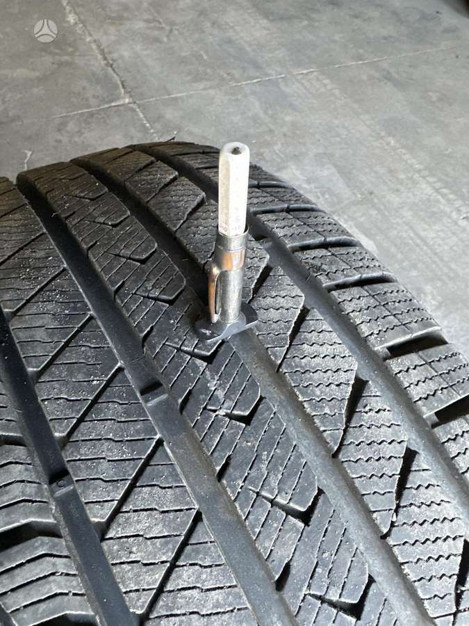 Vredestein, winter 255/40 R21