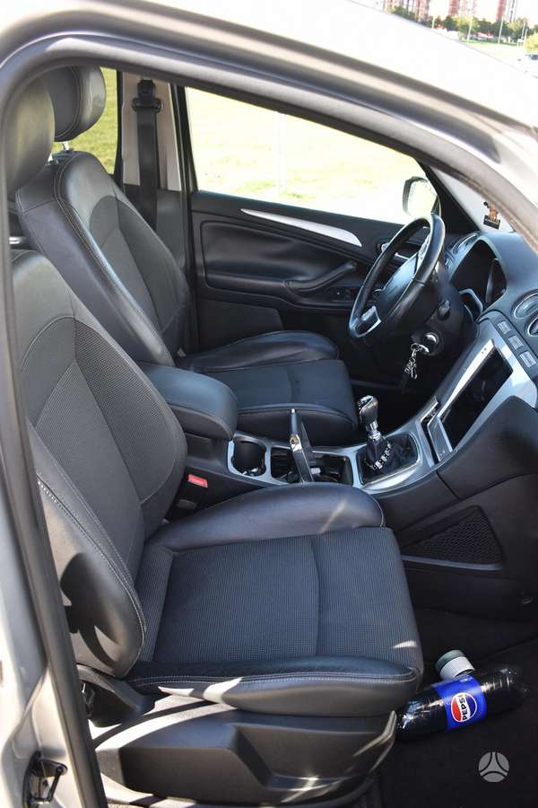 Ford S-MAX, 1.8 l., Минивэн