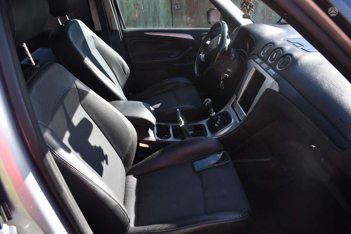 Ford S-MAX, 1.8 l., Минивэн