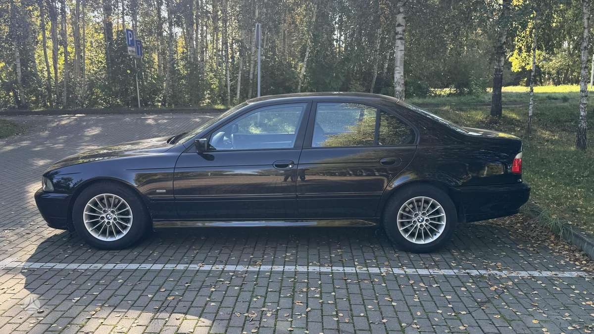BMW 530, 3.0 l., Седан