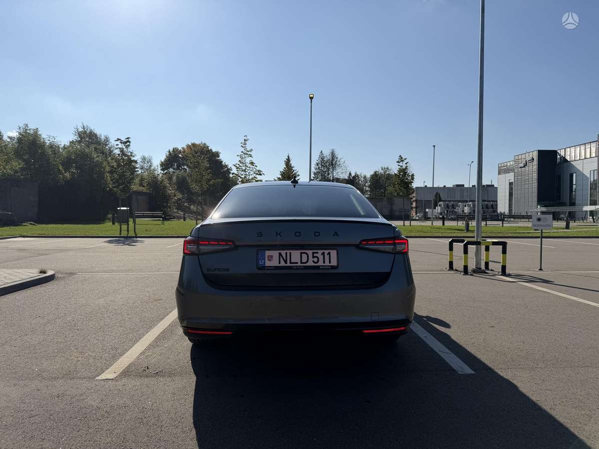 Skoda Superb, 2.0 l., Хэтчбек