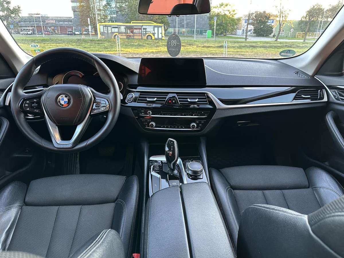 BMW 520, 2.0 l., universalas