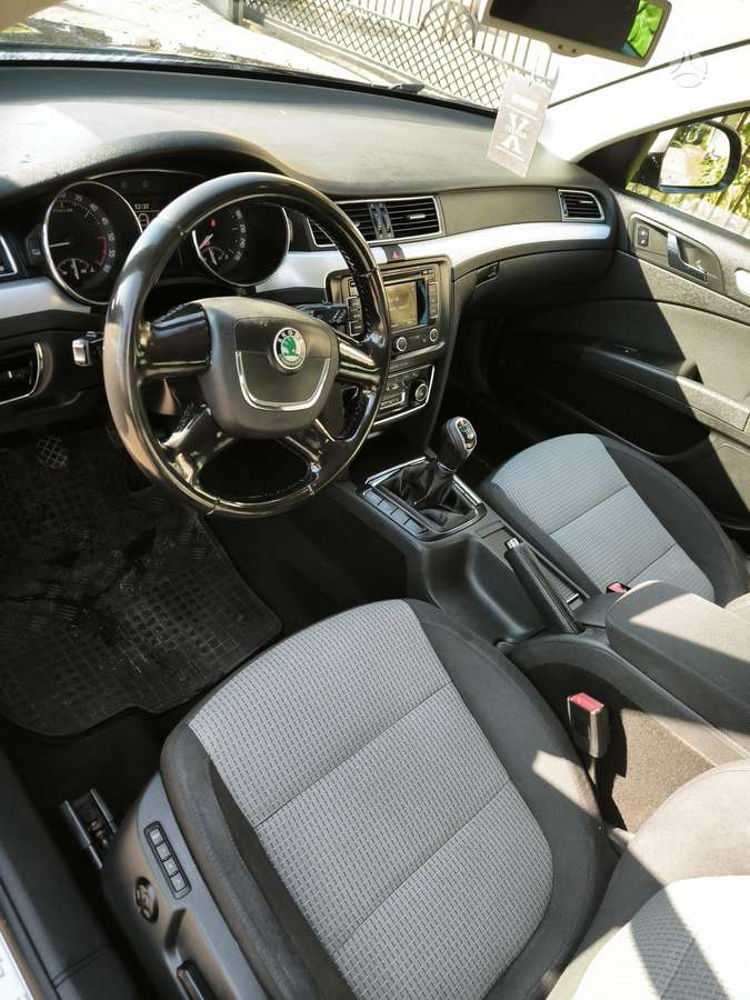 Skoda Superb, 2.0 l., wagon