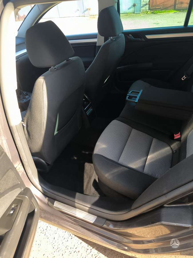 Skoda Superb, 2.0 l., wagon