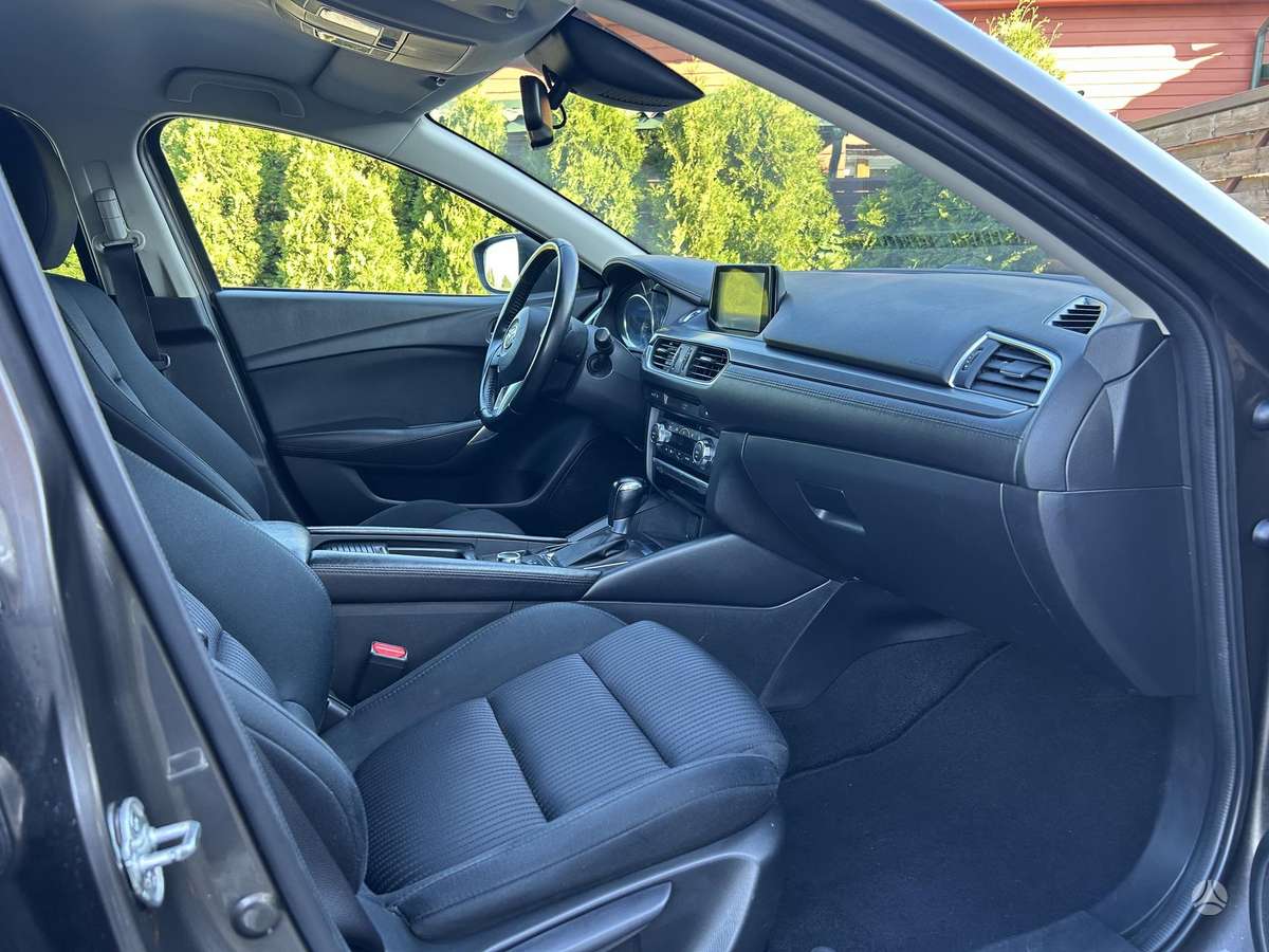 Mazda 6, 2.2 l., wagon