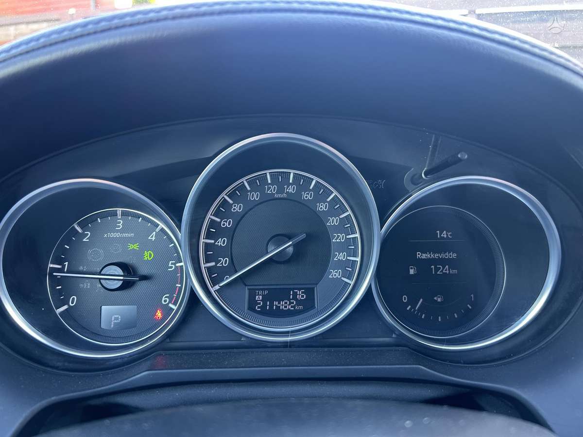 Mazda 6, 2.2 l., wagon