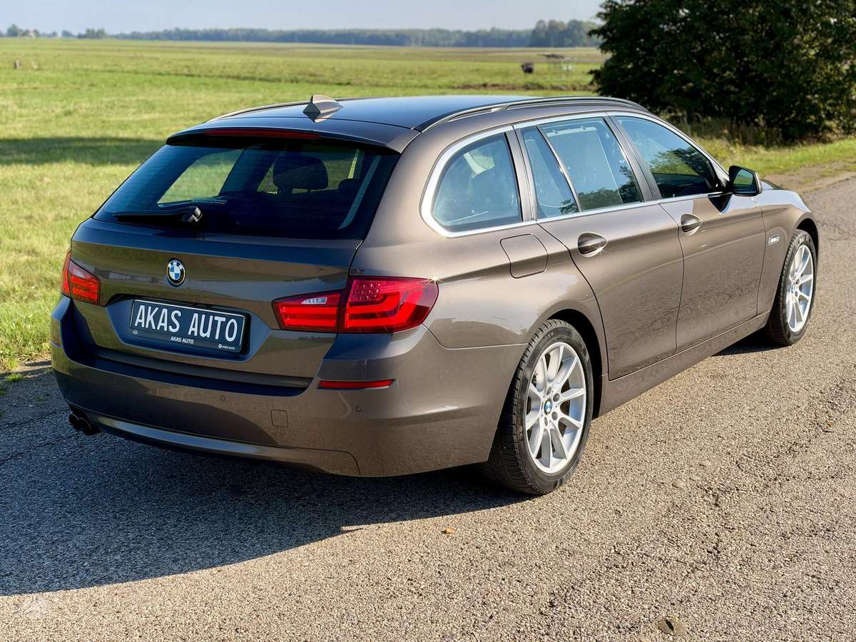 BMW 525, 3.0 l., wagon