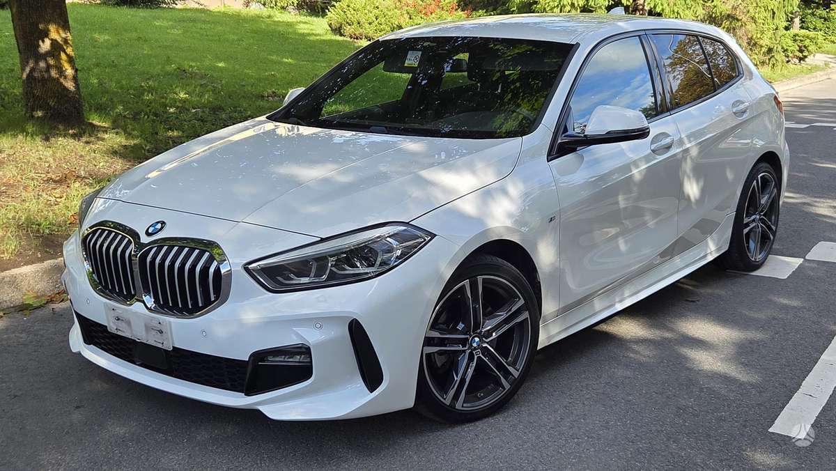 BMW 116, 1.5 l., hatchback