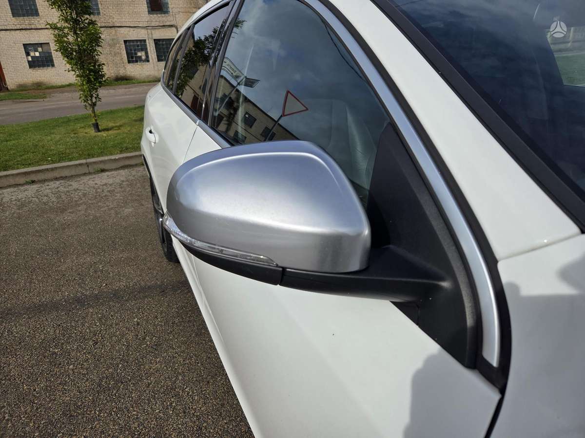 Volvo V60, 2.4 l., Универсал