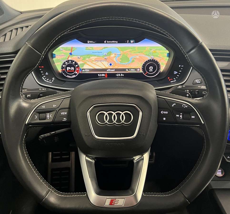 Audi SQ5, 3.0 l., off-road / crossover