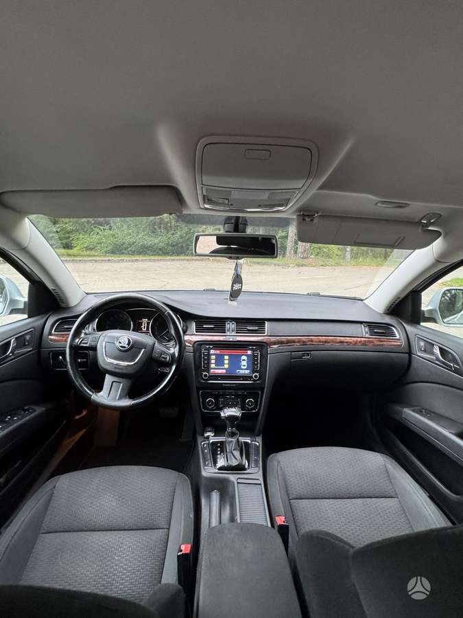 Skoda Superb, 2.0 l., wagon