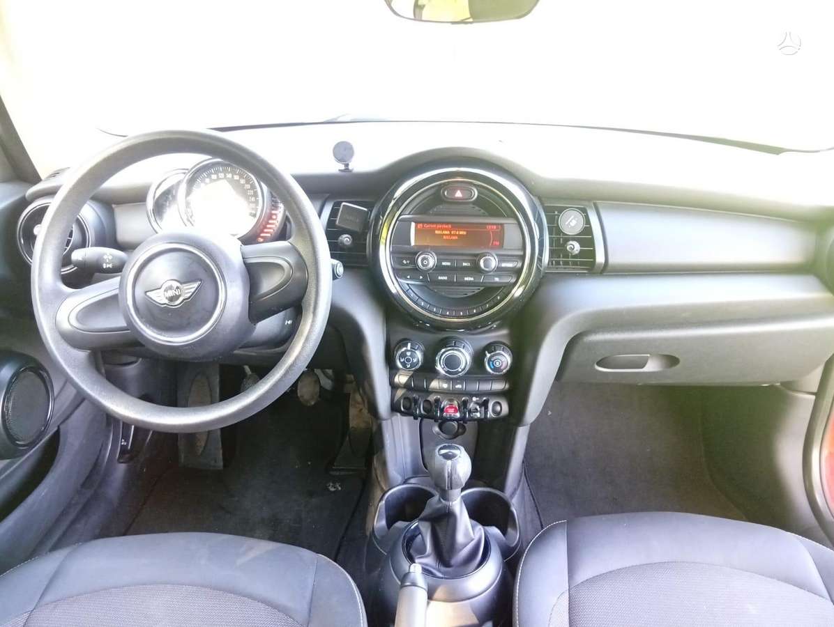 Mini One, 1.2 l., hatchback