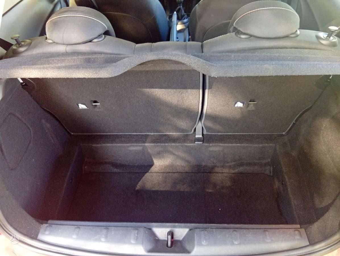 Mini One, 1.2 l., hatchback