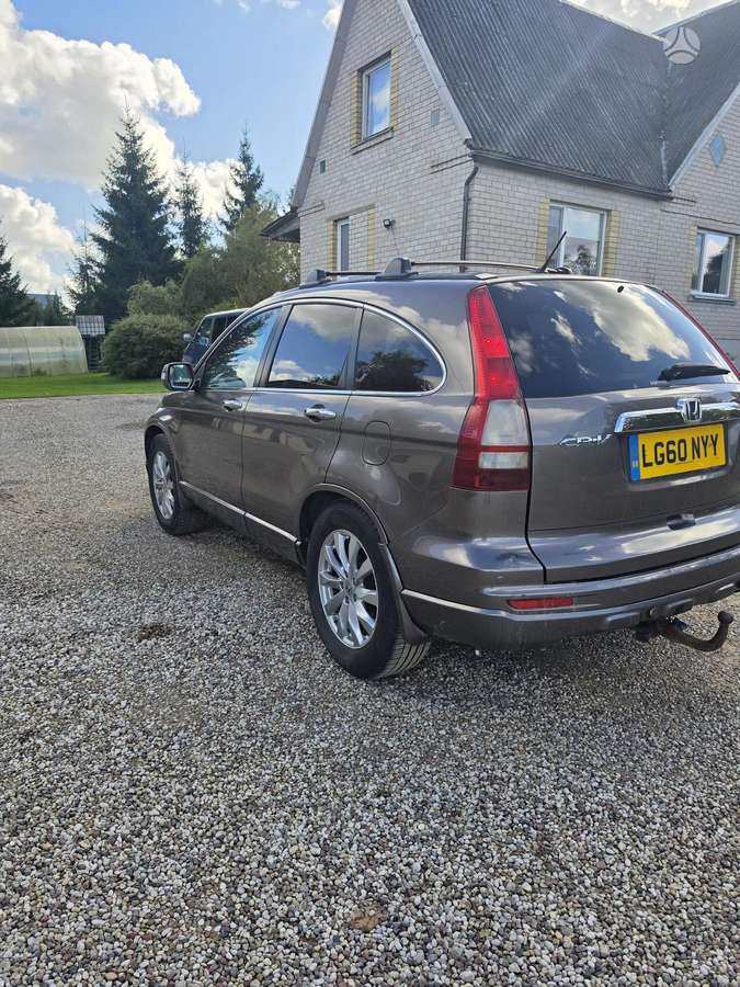 Honda CR-V 2010 — photo 8