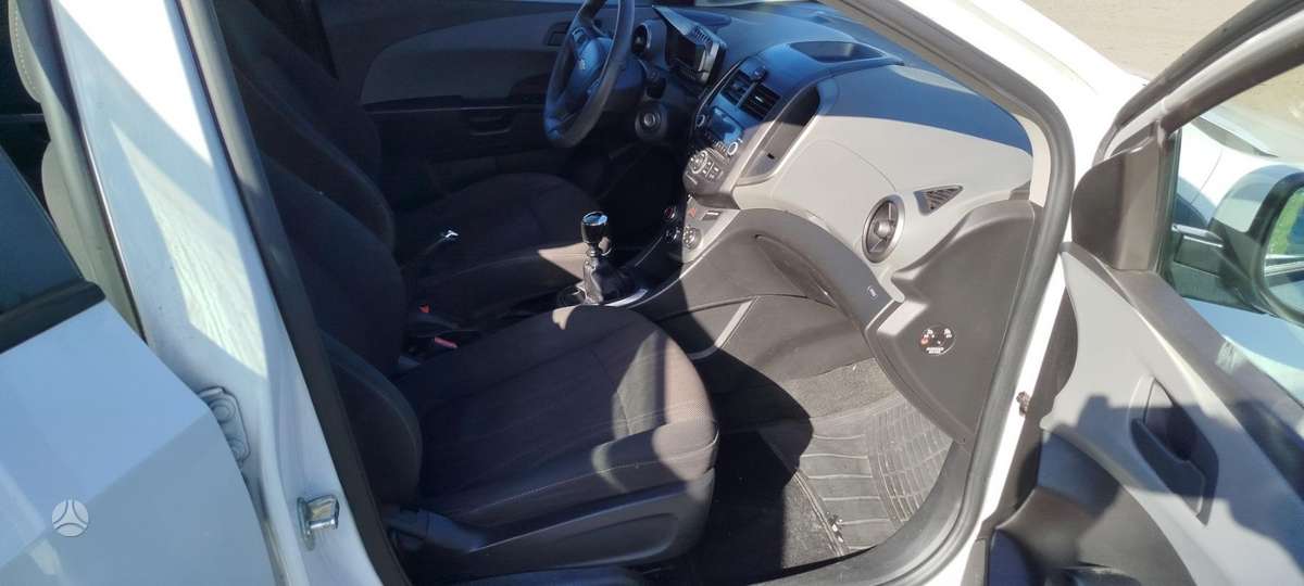 Chevrolet Aveo, 1.3 l., Хэтчбек