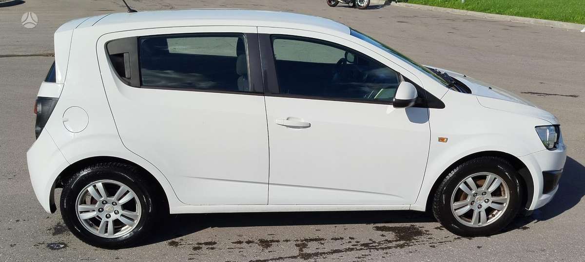 Chevrolet Aveo, 1.3 l., Хэтчбек