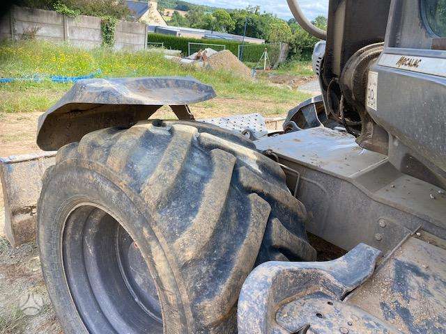 Mecalac 11 MWR, excavator