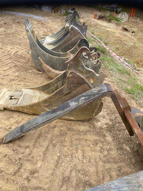 Mecalac 11 MWR, excavator