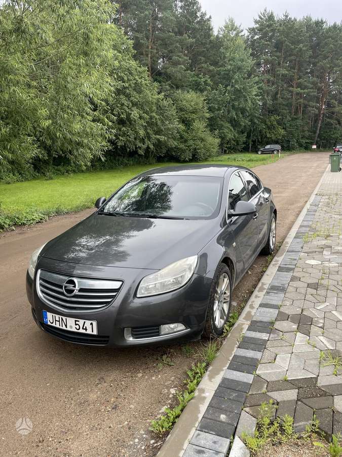 Opel Insignia, 2.0 l., Хэтчбек