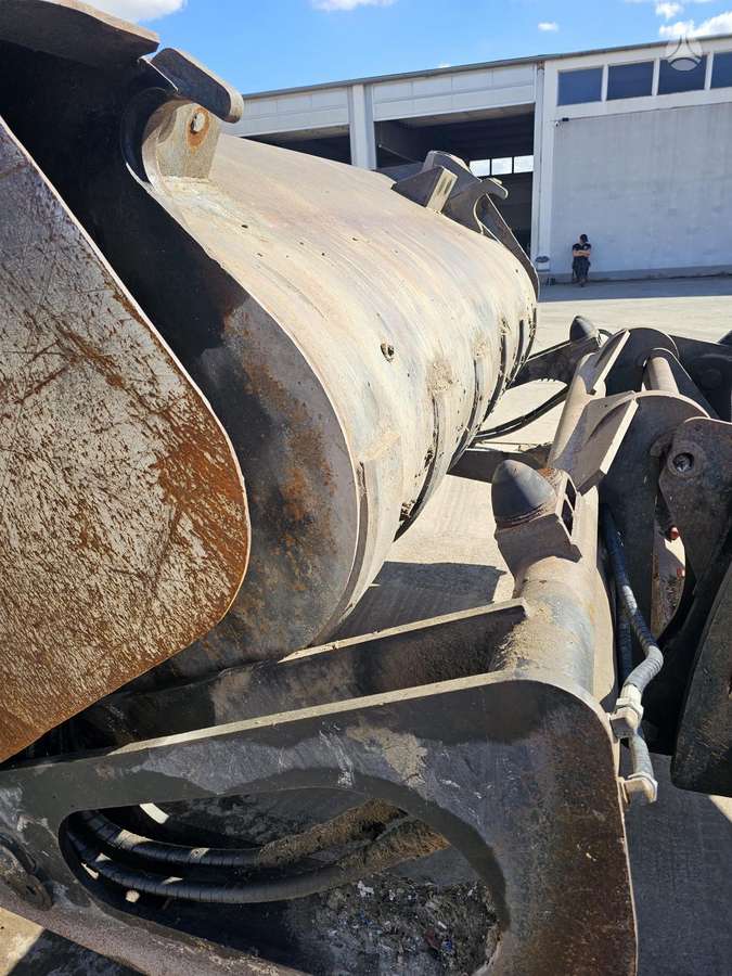 JCB 437HT, frontaliniai krautuvai