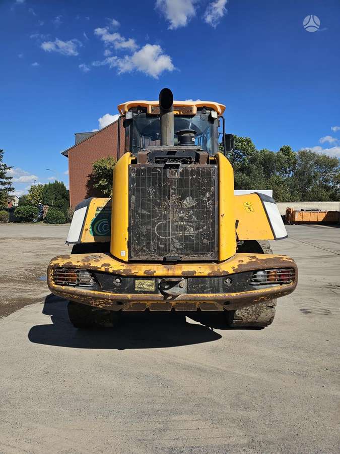 JCB 437HT, frontaliniai krautuvai