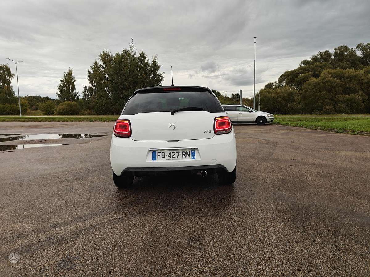Citroen DS3, 1.2 l., Хэтчбек