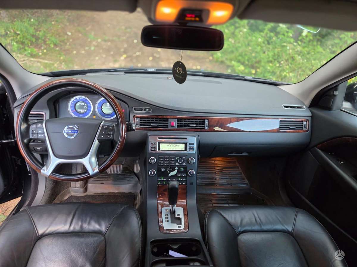Volvo XC70, 2.4 l., Универсал