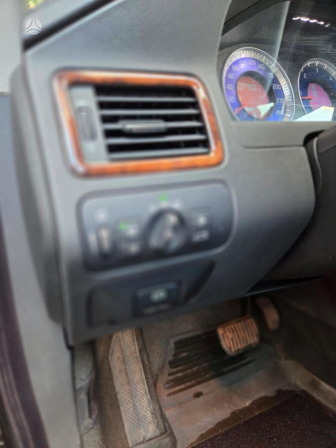 Volvo XC70, 2.4 l., Универсал