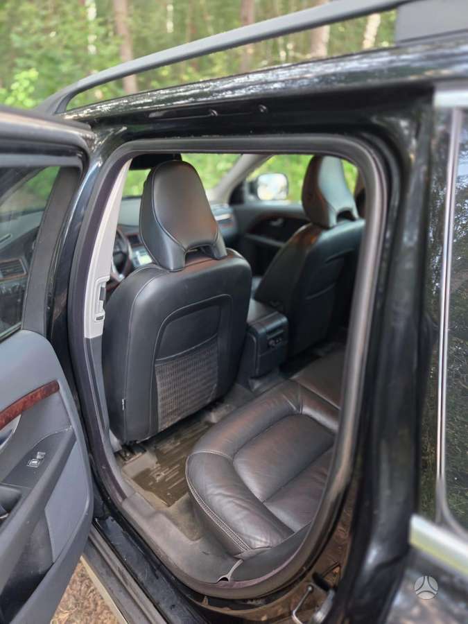 Volvo XC70, 2.4 l., Универсал