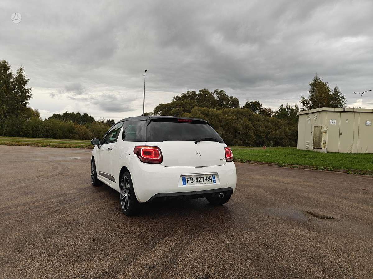 Citroen DS3, 1.2 l., Хэтчбек